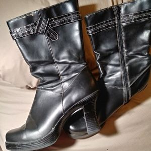 Boots Size 10